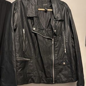 LB 26/28 faux leather jacket